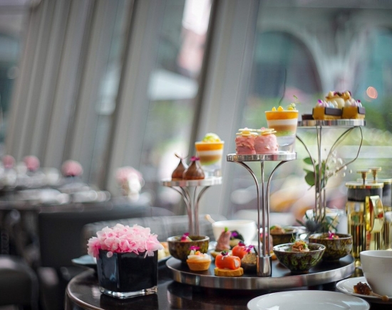 シンガポール湾を望む『ザ・フラトン・ベイ (The Fullerton Bay Hotel Singapore)』ザ・ランディングポイントで楽しむ極上アフタヌーンティー<ミールクーポン>